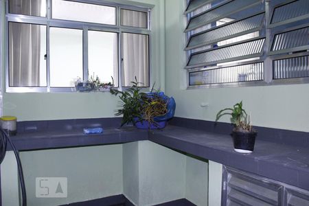 Casa à venda com 272m², 6 quartos e 2 vagasLavanderia