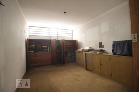 Casa para alugar com 500m², 5 quartos e 4 vagasQuarto de Serviço