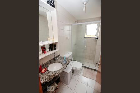 Apartamento para alugar com 55m², 2 quartos e 1 vaga Apartamento para alugar com 55m², 2 quartos e 1 vagaBanheiro