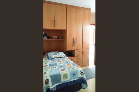 Casa à venda com 287m², 3 quartos e 2 vagas Casa à venda com 287m², 3 quartos e 2 vagasQuarto 3