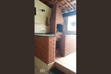 Casa à venda com 287m², 3 quartos e 2 vagas Casa à venda com 287m², 3 quartos e 2 vagasChurrasqueira