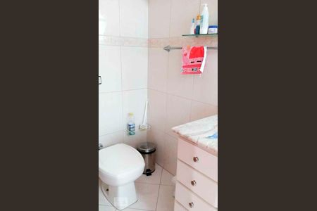 Casa à venda com 287m², 3 quartos e 2 vagas Casa à venda com 287m², 3 quartos e 2 vagasBanheiro do Quarto 2