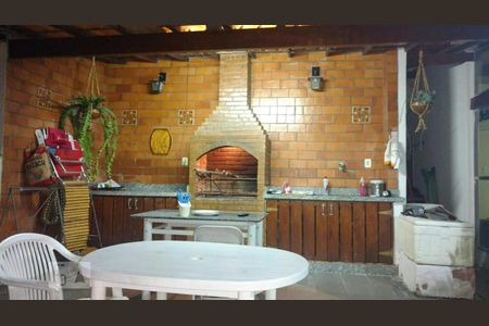 Apartamento à venda com 180m², 4 quartos e 2 vagasTerraço - Churrasqueira