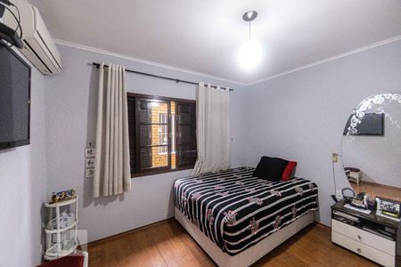 Casa à venda com 190m², 4 quartos e 2 vagas Casa à venda com 190m², 4 quartos e 2 vagasQuarto 2