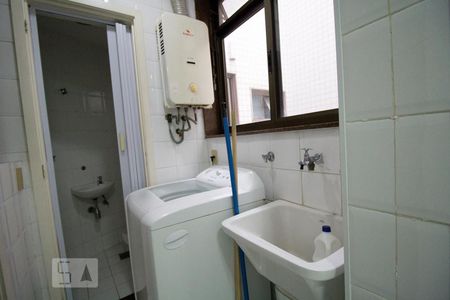 Apartamento para alugar com 135m², 3 quartos e 2 vagas Apartamento para alugar com 135m², 3 quartos e 2 vagasÁrea de Serviço