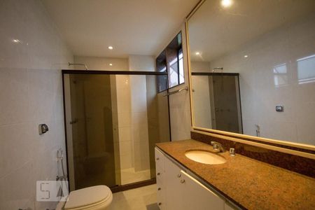 Apartamento para alugar com 135m², 3 quartos e 2 vagas Apartamento para alugar com 135m², 3 quartos e 2 vagasBanheiro - Suite