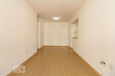 Apartamento para alugar com 75m², 2 quartos e 1 vagaSala