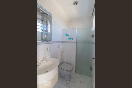 Casa à venda com 300m², 4 quartos e 3 vagas Casa à venda com 300m², 4 quartos e 3 vagasBanheiro da Suíte