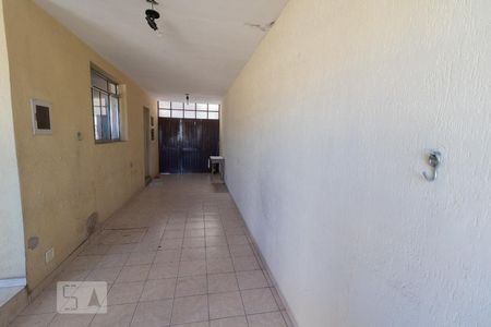 Casa à venda com 300m², 4 quartos e 3 vagas Casa à venda com 300m², 4 quartos e 3 vagasGaragem