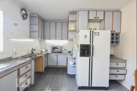 Casa à venda com 413m², 5 quartos e 4 vagasCozinha