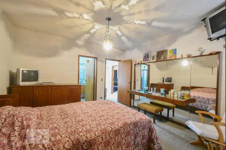 Casa à venda com 413m², 5 quartos e 4 vagasSuíte 01