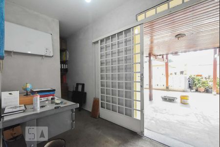 Casa à venda com 413m², 5 quartos e 4 vagasHome Office