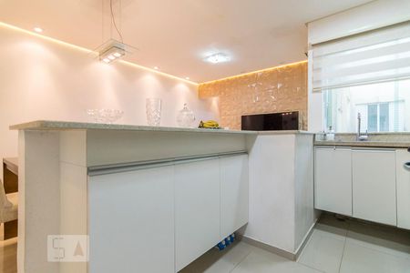 Apartamento à venda com 144m², 3 quartos e 2 vagasCozinha