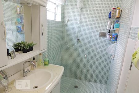 Casa à venda com 170m², 3 quartos e 1 vagaBanheiro 1