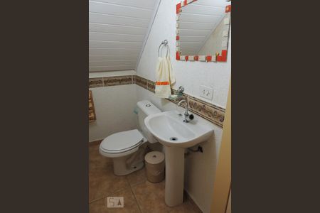 Casa à venda com 170m², 3 quartos e 1 vagaLavabo 