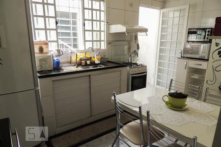 Casa à venda com 170m², 3 quartos e 1 vagaCozinha