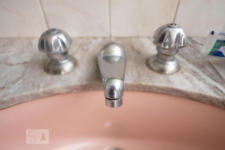 Apartamento à venda com 250m², 3 quartos e 5 vagasBanheiro 1