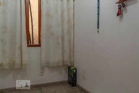 Casa de condomínio à venda com 444m², 4 quartos e 6 vagasQuarto de Serviço