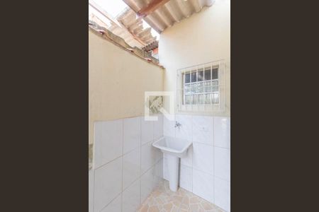 Casa para alugar com 28m², 1 quarto e sem vaga Casa para alugar com 28m², 1 quarto e sem vagaÁrea de Serviço