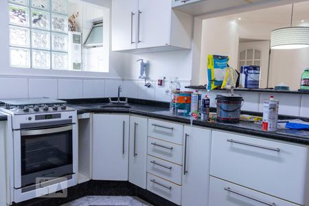 Apartamento à venda com 92m², 3 quartos e 2 vagasCozinha