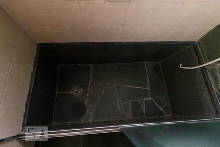 Casa à venda com 350m², 4 quartos e 4 vagas Casa à venda com 350m², 4 quartos e 4 vagasBanheiro do corredor