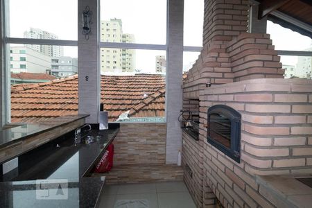 Casa à venda com 210m², 2 quartos e 2 vagas Casa à venda com 210m², 2 quartos e 2 vagasChurrasqueira