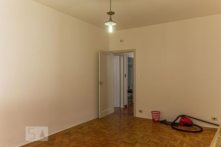 Casa à venda com 385m², 5 quartos e 6 vagasQuarto 4