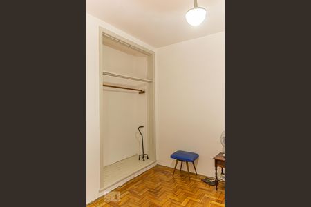 Casa à venda com 385m², 5 quartos e 6 vagasQuarto 3