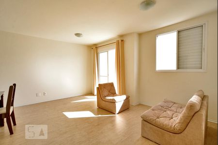 Sala de apartamento para alugar com 2 quartos, 65m² em Vila Romana, São Paulo
