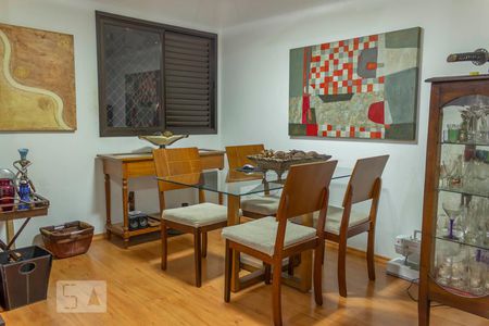 Apartamento para alugar com 83m², 2 quartos e 2 vagasSala de jantar
