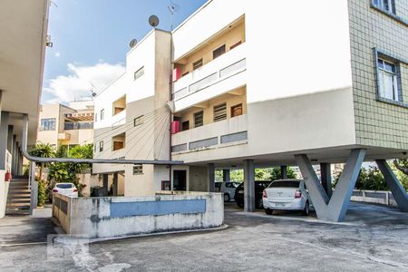 Apartamento à venda com 55m², 2 quartos e 1 vaga Apartamento à venda com 55m², 2 quartos e 1 vagaFachada do Prédio