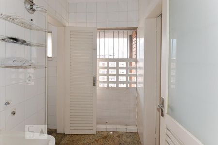 Apartamento à venda com 70m², 2 quartos e 1 vaga Apartamento à venda com 70m², 2 quartos e 1 vagaÁrea de Serviço