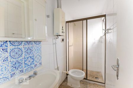 Apartamento à venda com 70m², 2 quartos e 1 vaga Apartamento à venda com 70m², 2 quartos e 1 vagaBanheiro