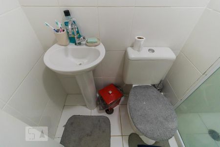 Apartamento à venda com 46m², 2 quartos e 1 vaga Apartamento à venda com 46m², 2 quartos e 1 vagaDetalhe banheiro