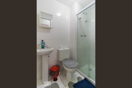 Apartamento à venda com 46m², 2 quartos e 1 vaga Apartamento à venda com 46m², 2 quartos e 1 vagaBanheiro