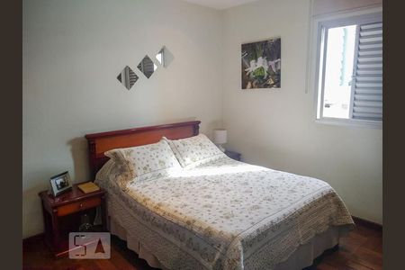 Apartamento à venda com 107m², 3 quartos e 2 vagasQuarto 2