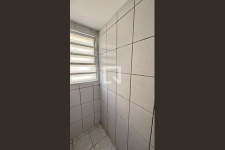 Apartamento à venda com 49m², 2 quartos e 1 vaga Apartamento à venda com 49m², 2 quartos e 1 vagaBanheiro