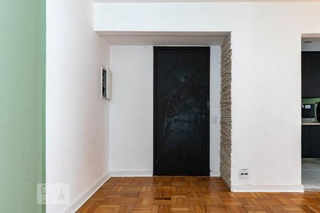 Sala de apartamento para alugar com 2 quartos, 68m² em Chácara Inglesa, São Paulo