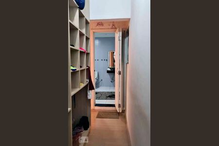 Casa à venda com 210m², 5 quartos e sem vagaCloset