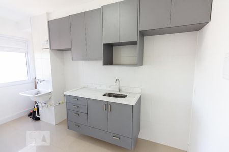 Cozinha de apartamento para alugar com 1 quarto, 31m² em Barra Funda, São Paulo