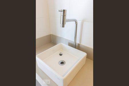 Banheiro Pia de apartamento para alugar com 1 quarto, 31m² em Barra Funda, São Paulo