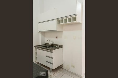 Cozinha - Armários de kitnet/studio para alugar com 1 quarto, 55m² em Cerqueira César, São Paulo