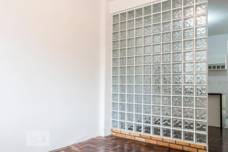 Dormitório de kitnet/studio para alugar com 1 quarto, 55m² em Cerqueira César, São Paulo