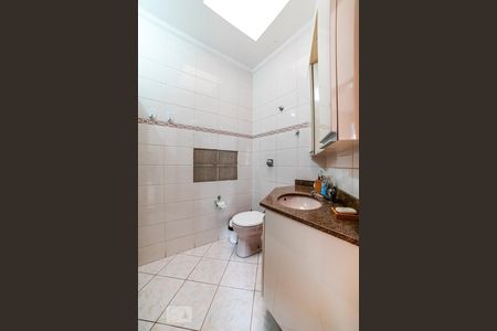 Casa de condomínio à venda com 78m², 3 quartos e 1 vaga Casa de condomínio à venda com 78m², 3 quartos e 1 vagaBanheiro