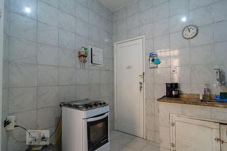 Apartamento à venda com 109m², 3 quartos e sem vaga Apartamento à venda com 109m², 3 quartos e sem vagaCozinha