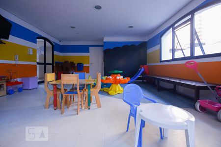 Apartamento à venda com 210m², 4 quartos e 3 vagas