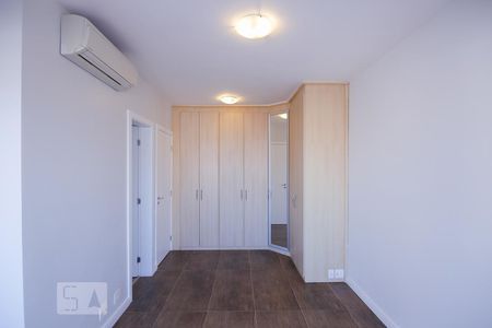 Apartamento à venda com 210m², 4 quartos e 3 vagas