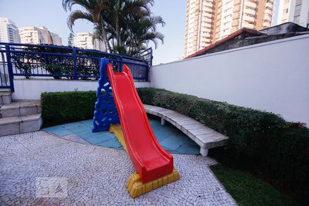 Apartamento à venda com 210m², 4 quartos e 3 vagas