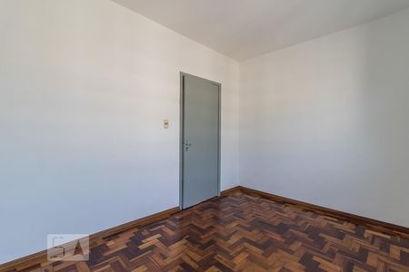Dormitório de apartamento para alugar com 2 quartos, 56m² em Petrópolis, Porto Alegre
