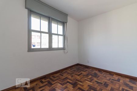 Dormitório de apartamento para alugar com 2 quartos, 56m² em Petrópolis, Porto Alegre